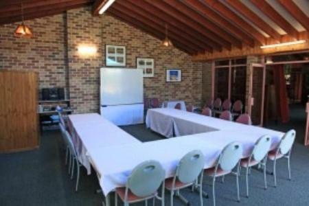 Hotel Crescent Head Resort & Conference Centre