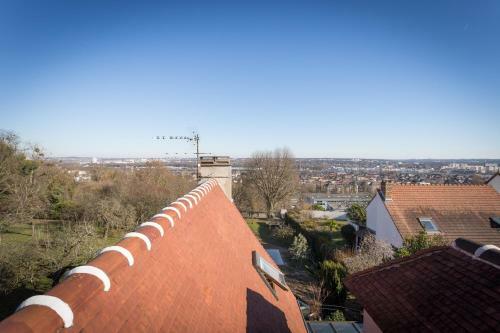 Entre Ville Et Campagne