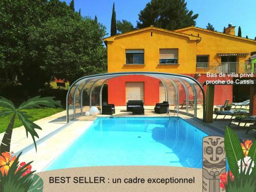 Rare - Escale Bicolore - Bas de Villa Priv� Proche de Cassis Avec Piscine Chauff�e