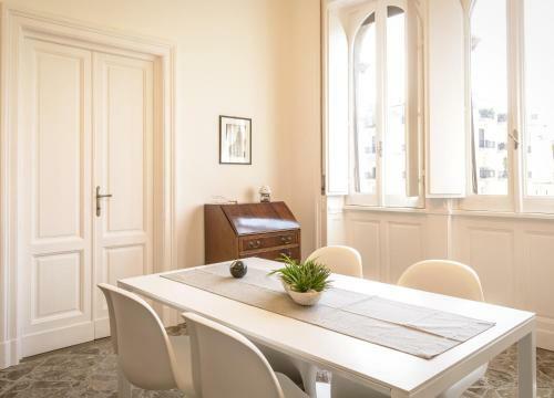 Art View Luxury Apartment