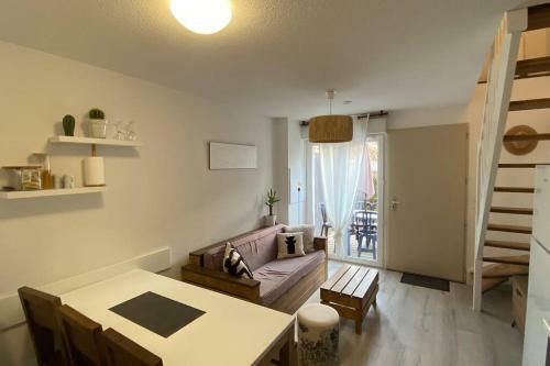 Apartamento La Part Du Lac, Wifi, Terasse, Piscine, V�los