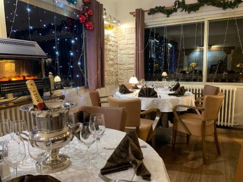 Hotel H�tel Chastellares