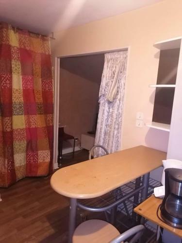 Apartamento Studio Avec Wifi A Aurillac