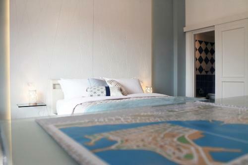 Hostal Bari Rooms Suite Station