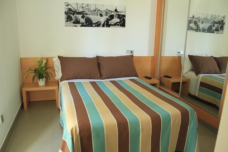 Hotel Albor�n