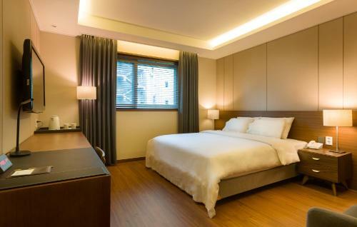 Sunbee Hotel