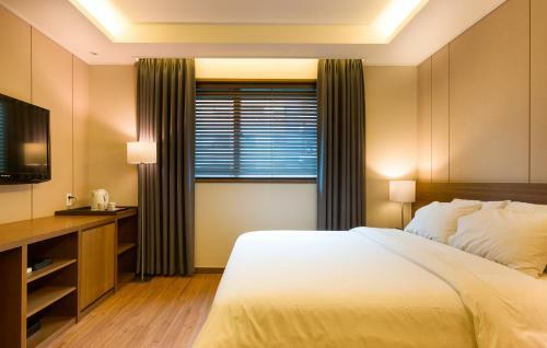 Sunbee Hotel