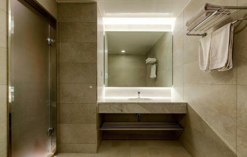 Sunbee Hotel