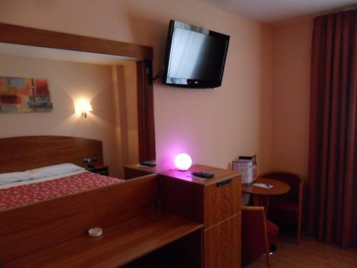 Hotel Motel Emporio