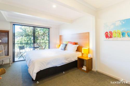 Sandpiper Motel