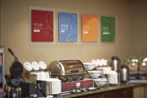 Hotel Comfort Suites Saskatoon
