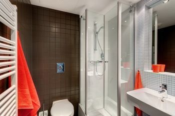 Meininger Hotel Berlin Airport
