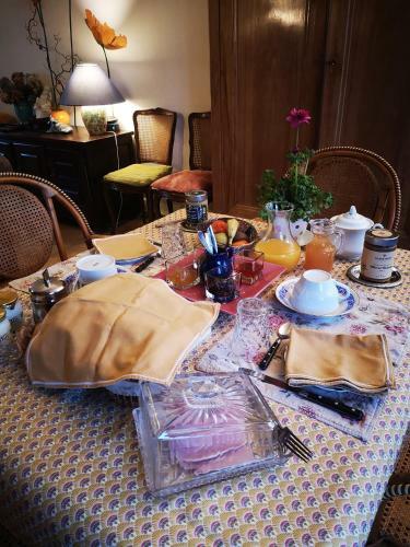 Hostal Chambres De Kernad