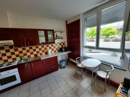 Apartamento Tout Equipe, Parking, Gare, Wi-fi Netflix