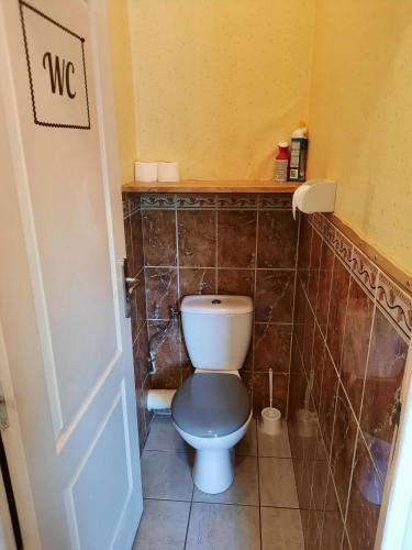 Apartamento Tout Equipe, Parking, Gare, Wi-fi Netflix