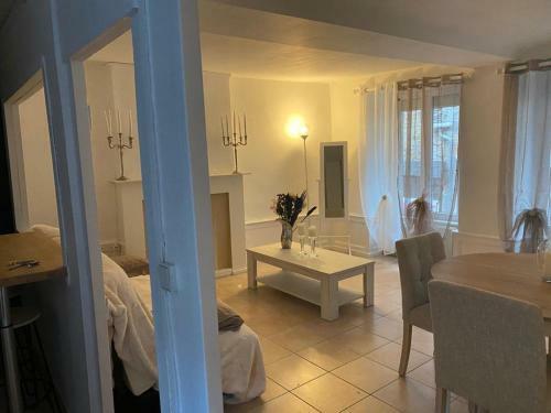 Apartamento Appartement de La Reine Quartier Historique
