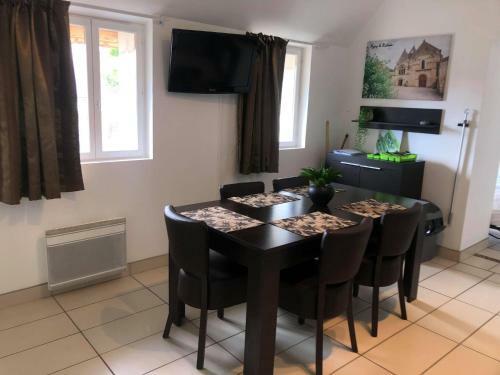 Apartamento Chez Benjamin & Samantha - Les Portes Du Ch�teau