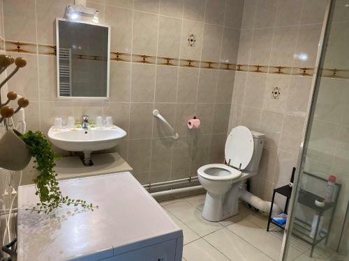 Apartamento Chez Benjamin & Samantha - Les Portes Du Ch�teau