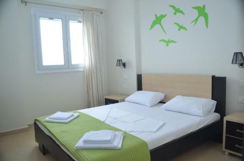 Perivolos Apartments