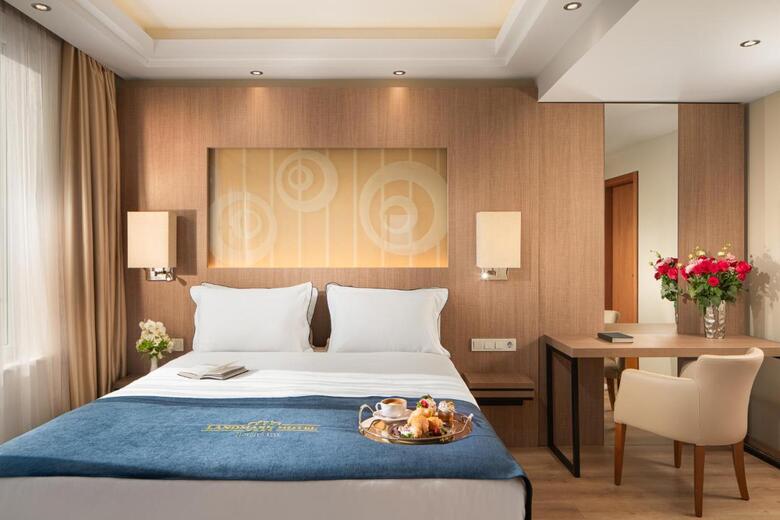Landmark Creek Hotel & Spa