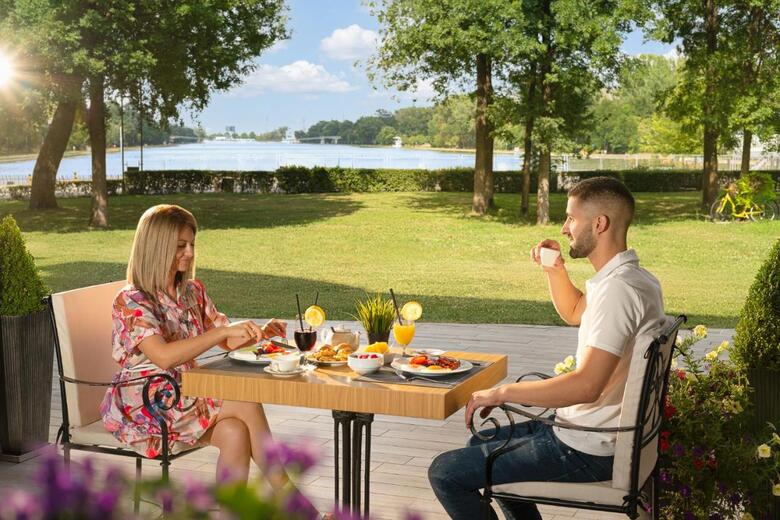 Landmark Creek Hotel & Spa