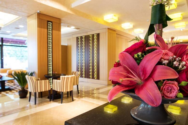 Landmark Creek Hotel & Spa