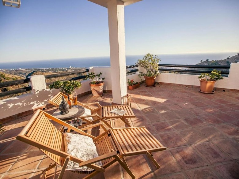 Hostal The Urban Villa