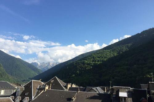 Apartamento T2 Bis, Au Calme Centre Bagn�res-de-luchon