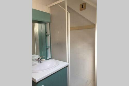 Apartamento T2 Bis, Au Calme Centre Bagn�res-de-luchon