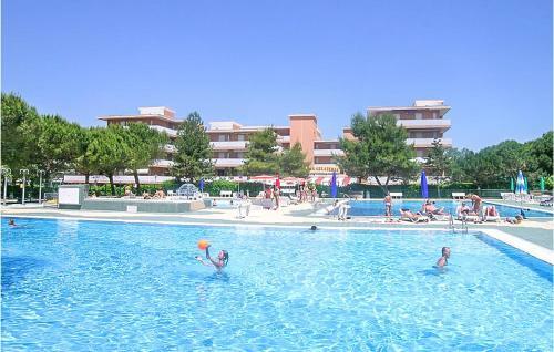 Stunning Apartment In Bibione With 1 Bedrooms