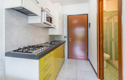 Beautiful Apartment In Bibione With 1 Bedrooms