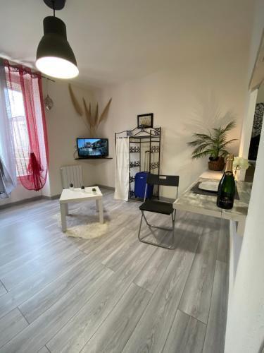 Apartamento Logement Centre Ville Avec Parking Privatif *