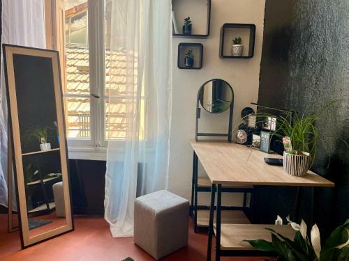 Apartamento L'univers Du Possible / Parking / Centre � 100 M