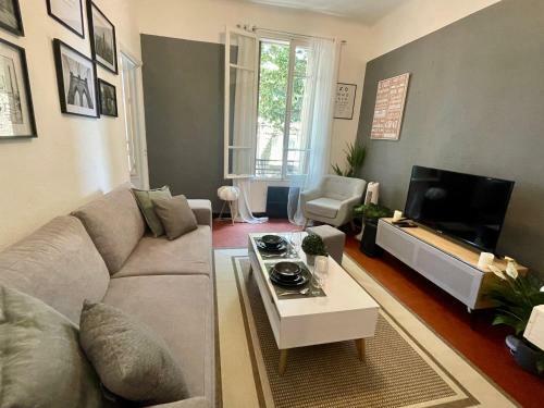 Apartamento L'univers Du Possible / Parking / Centre � 100 M