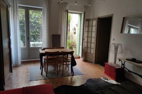 Apartamento Appt With Nice Terrace With Trees
