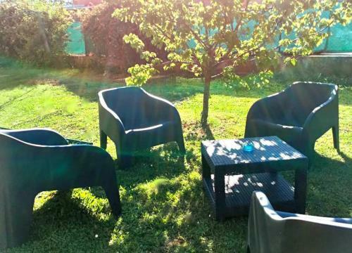 Apartamento T3 & Jardin 2 � 5 Pers � La Villa Terra