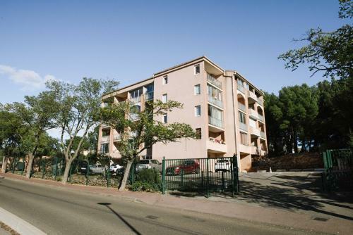 Apartamento Charmant Studio Parking Privatif Loggia Proche de La Mer