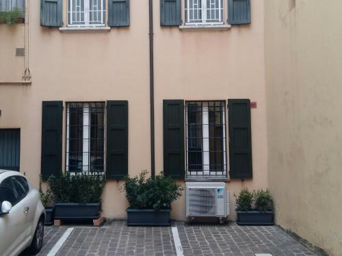 Mandria Apartments 1 2