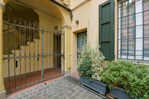 Mandria Apartments 1 2