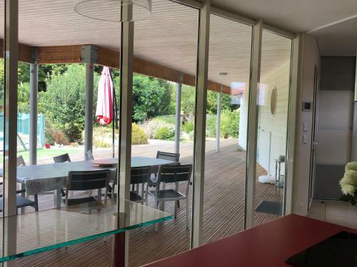 Villa Anani 9/p+1bb Piscine Chauff�e