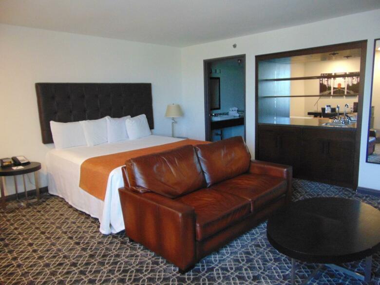 Redac Gateway Hotel Torrance