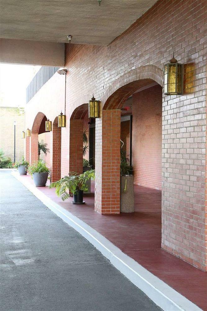 Redac Gateway Hotel Torrance