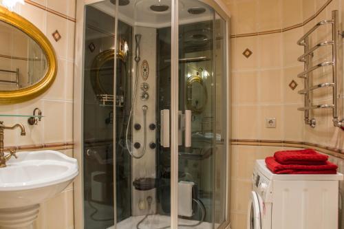 Vip Apartment Minsk
