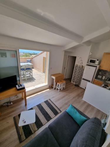 Cosy Apartment With Beautiful Sea View