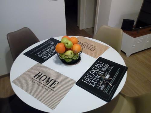 Bologna House Due Torri Apartment