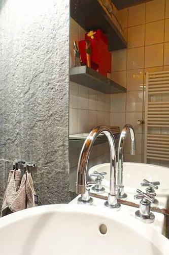 Apartamento Neu: Designerwohnung Nahe Messe Und Flughafen
