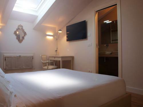 Hostal Acquaderni Rooms