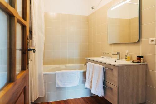 B&B Eth B�ry� Petit
