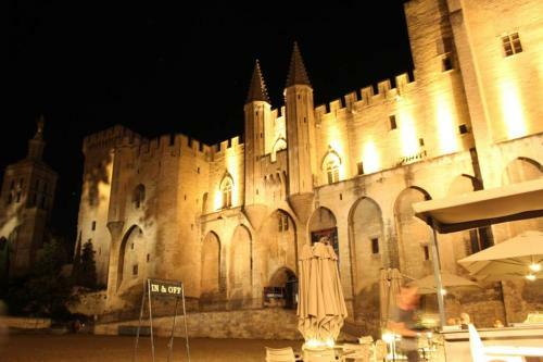 Apartamento Le Mas de Lucien Entre Arles, Nimes, Avignon.