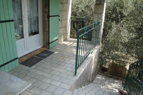 Apartamento Le Mas de Lucien Entre Arles, Nimes, Avignon.